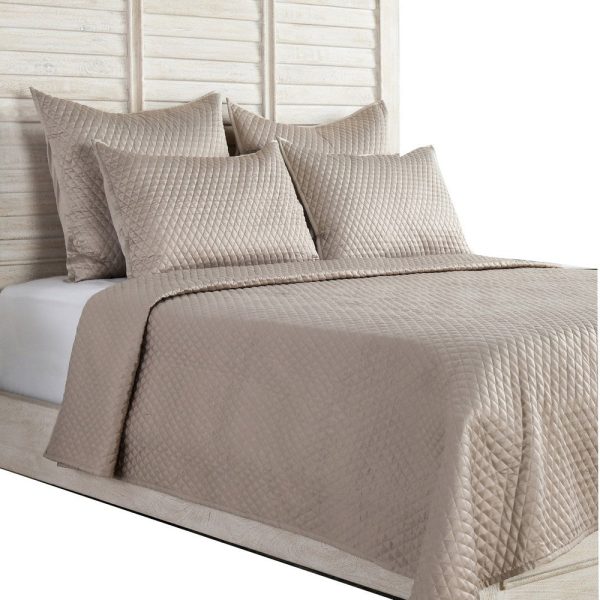 Kahn Hand Stitched Soft Sateen Queen Quilt, Cotton Fill Self Binding, Brown By Casagear Home Fashion